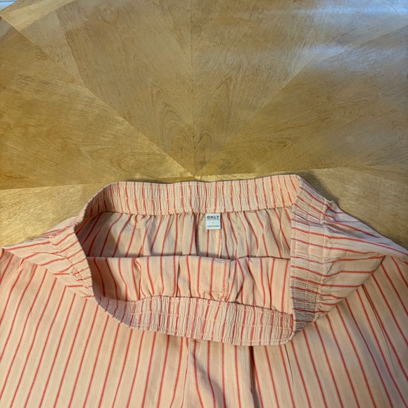 Women’s Only by Old Navy Pink and White Striped Pajama Set - Picture 5 of 5